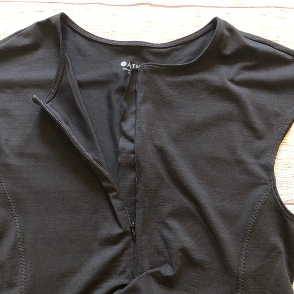 Athleta Pacifica Contoured Tank - Picture 3 of 6